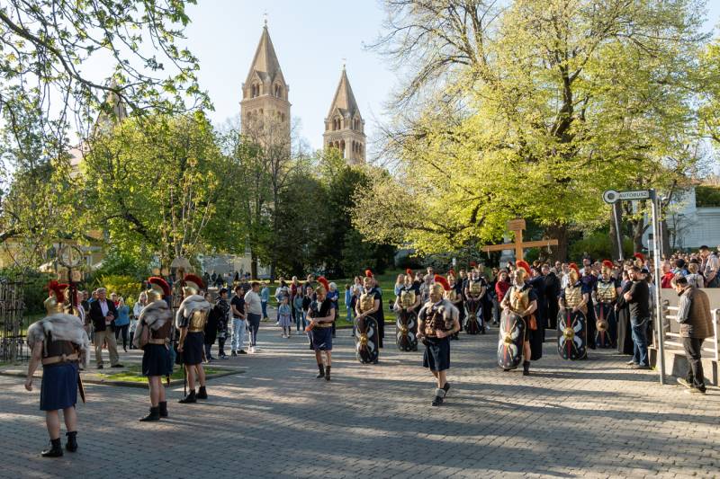 2025_04_12_varosi keresztut_117.jpg